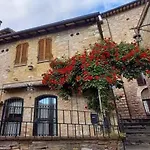 Semesterbostad Casetta Delle Rose